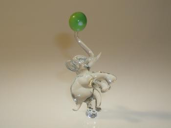 Elefant stehend Ball Höhe ca. 10 cm Breite ca. 3 cm