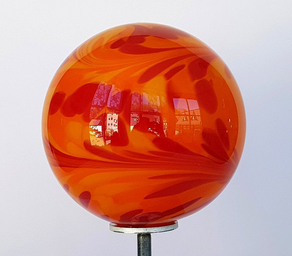 Gartenobjekt Kugel 15 cm orange rot inkl. Eisenstab  Gesamthöhe ca. 1,15 m