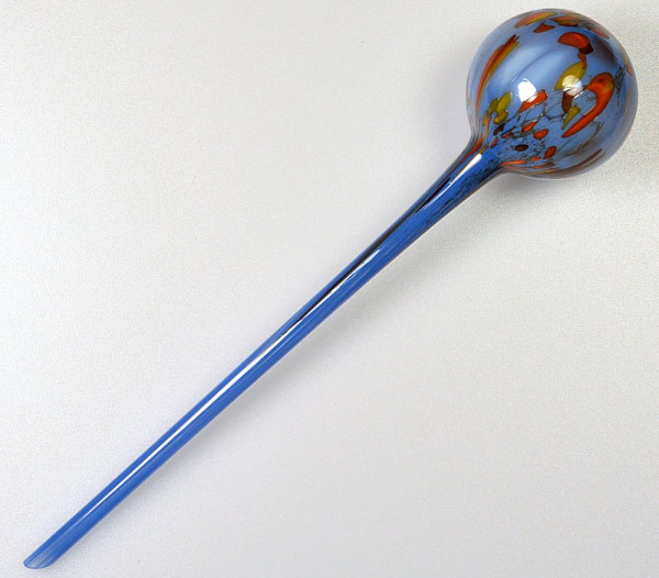 Blumendurstkugel - Wasserspenderkugel hellblau Länge ca. 27 cm  Ø Kugel 8 cm